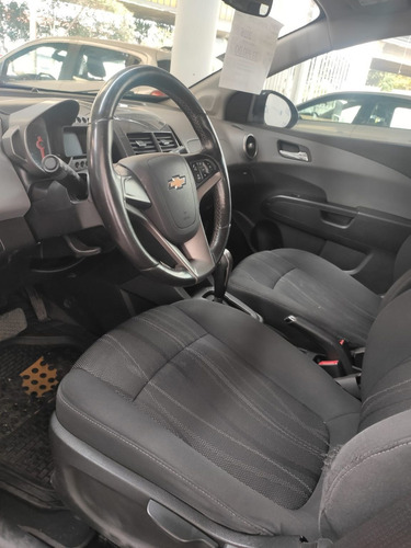 Imagen 8 de 15 de Chevrolet Sonic 2016 1.6 Ltz At