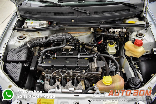 Imagem 11 de 15 de Chevrolet Celta 1.0 Lt 8v Flex Completo! 2011/2012