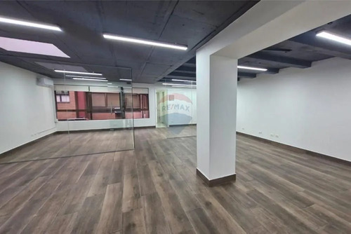 Oficina En Providencia: 125m² De Oportunidad