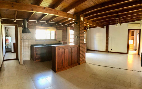 Excelente Casa Apta Crédito En Barrio Parque Esperanza Luján