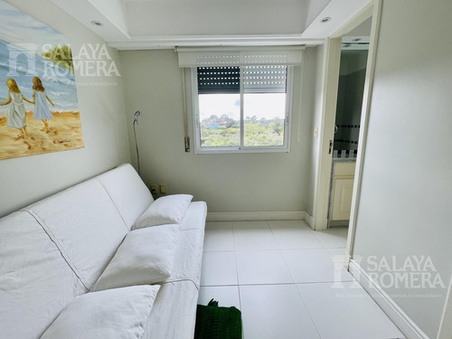 Venta - Departamento De 3 Dormitorios En Suite Mas Servicio Primera Linea Playa Brava Sap5498912