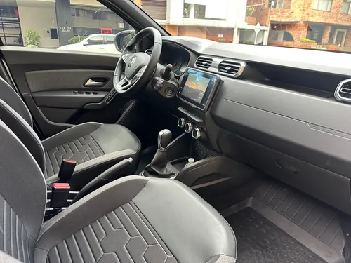 Renault Duster 1.3 Intense Cvt
