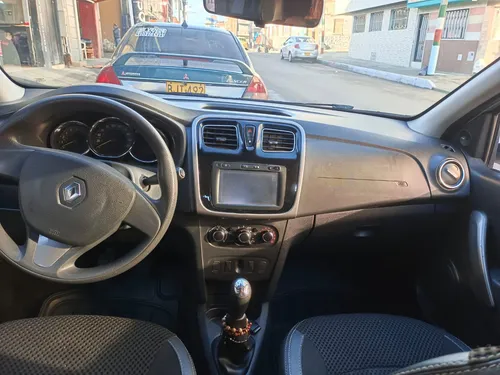 Renault Stepway 2000cc Mt Aa