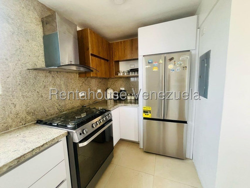 Jean Pavon Tiene Excelente Apartamento En Venta En El Este De Barquisimeto Lara 1 8 5 5 8