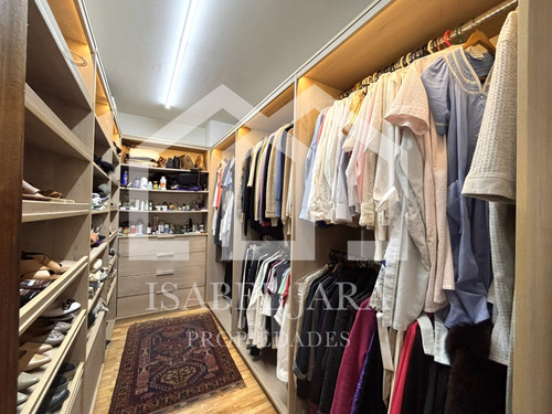 Excelente Depto Remodelado Venta 2d/3b/estar/patio Vitacura