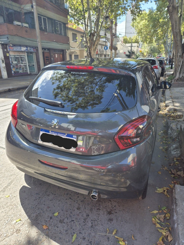 Peugeot 208 1.6 Feline