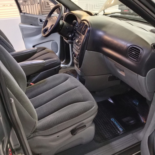 Chrysler Caravan 3.3 Se 3.3
