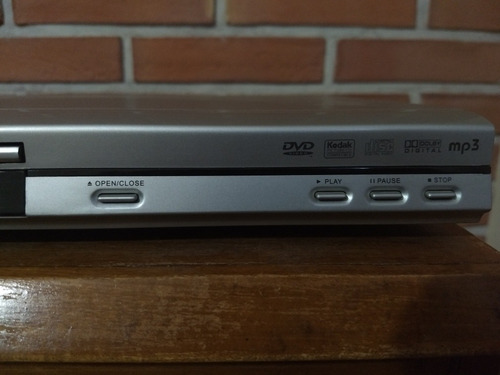 Reproductor De Dvd Noblex 1451u