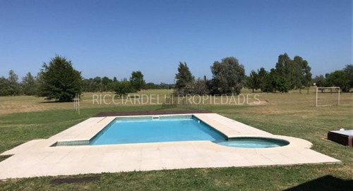 Imagen 20 de 22 de Venta - Permuta- Estancia Las Lilas - Lujan - Casa Sobre Parcela De 10.000 Mts²