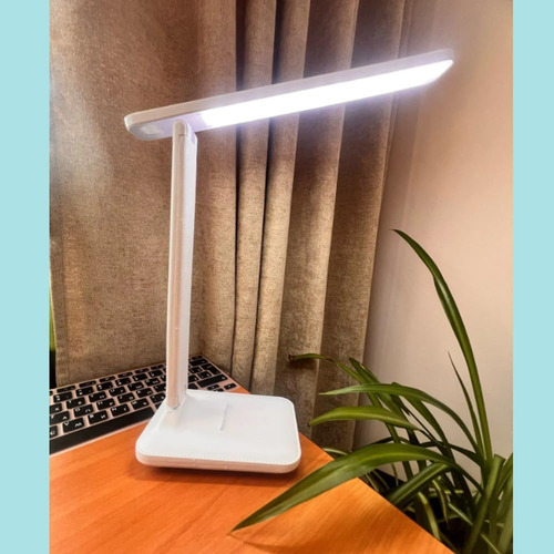 Lámpara De Mesa Táctil Led Recargable Con 3 Niveles De Luz
