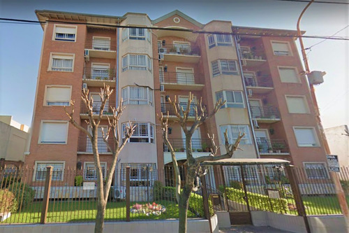 Imagen 2 de 14 de Venta Departamento En Ramos Mejía Con Cochera Y Baulera