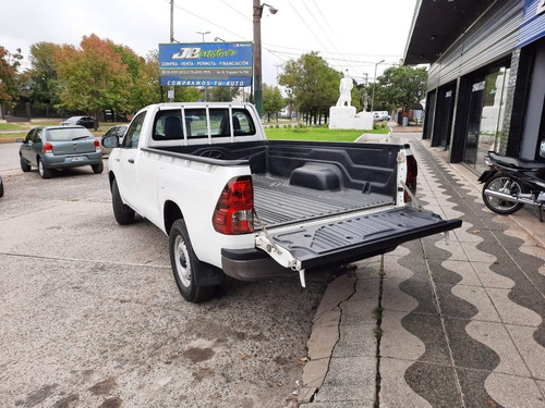 Imagen 5 de 10 de Toyota Hilux 2016 C/s