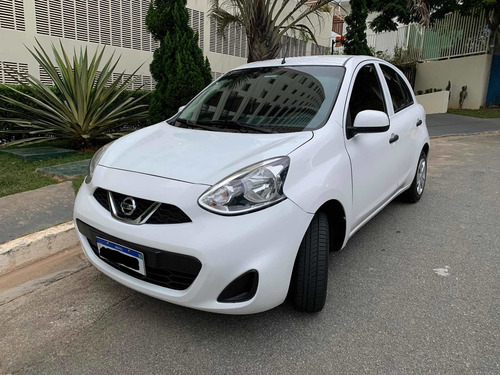 Nissan March 2018 1.0 12v S 5p