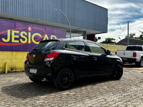 Chevrolet Onix 1.0 Joy 8v Flex 4p Manual