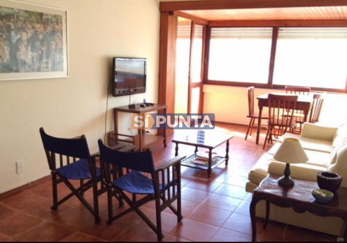 Imagen 2 de 11 de Apartamento En Venta - Brava
