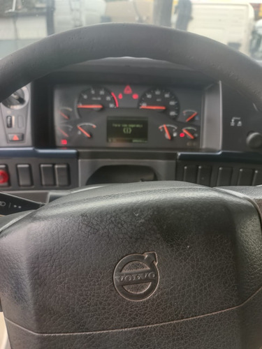 Imagem 15 de 15 de Volvo Fh540 540 6x4 Bug Leve 2014 = R440 G400 R500