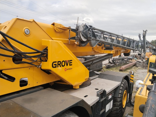 Grua Todo Terreno Grove Rt890e Año 2004 Capacidad 90 Tons