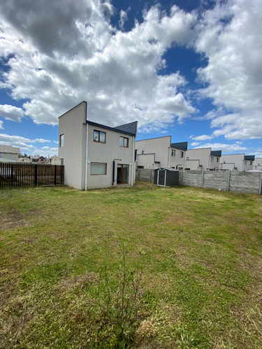 Excelente Casa En Arriendo