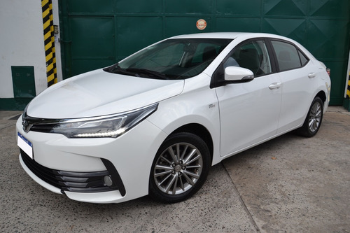 Imagen 17 de 25 de Toyota Corolla Xei 6 M/t 2018 / Service Oficiales / Permuto
