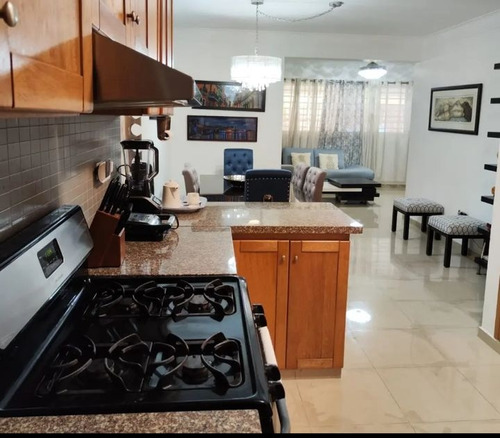 Apartamento Amueblado En Alquiler,  Mirador Norte