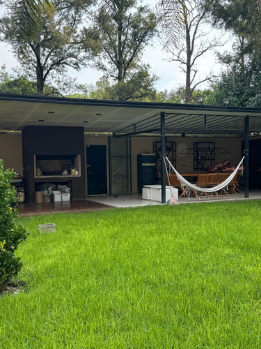 Venta Casa De 3 Dormitorios En Av. 32 Y 153 La Plata