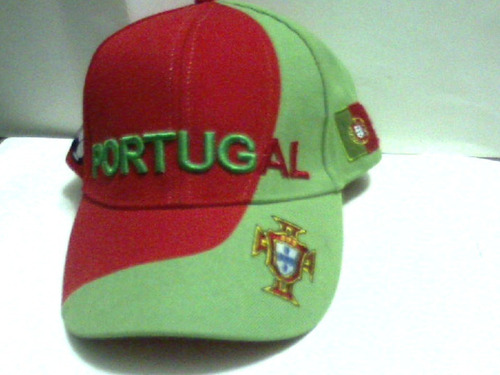 Combo De Gorra Mundial De Futbol Portugal Llavero Y Pulsera