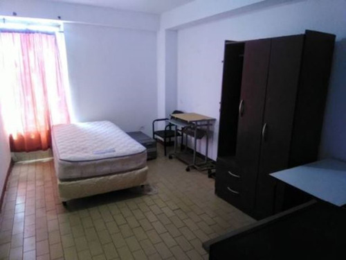 Imagen 14 de 15 de Céntrico Y Cómodo Apartamento Av. 4 De Mayo