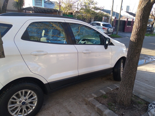 Imagen 2 de 11 de Ford Ecosport 2016 1.6 Freestyle 110cv 4x2