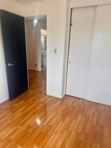 Casa En Conjunto Cerrado El Ombú (4d-3b) - Peñaflor