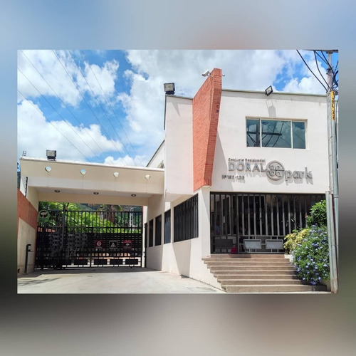 Imagen 13 de 24 de Town House En Res. Doral Park, Mañongo (lemth-167)