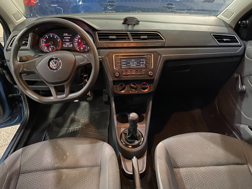 Imagen 10 de 11 de Volkswagen Gol Trend 1.6 Trendline 2017