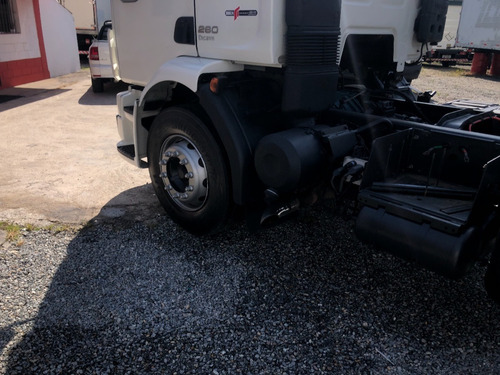 Volvo Vm 260 Ano 2010 Leito