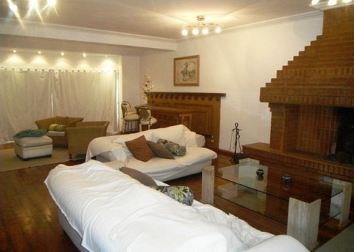 Hermosa Casa Estilo Canadiense Oportunidad Venta Inmediata !!
