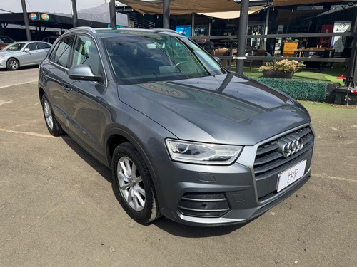 Audi Q3 TFSI 150 STR