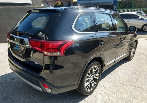 Outlander 3.0 Gt 4x4 V6 24v Aut 2016 C/ Teto Solar