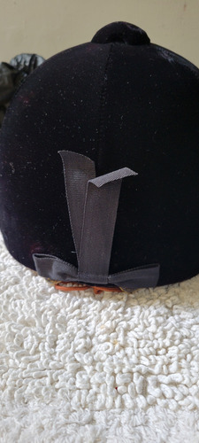 Casco Para Equitacion. En Terciopelo. # 6 1/2 (Usado)