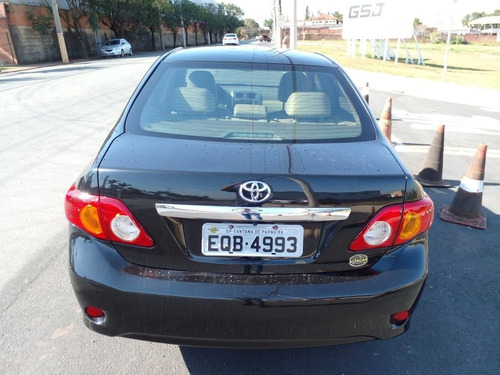 Imagem 4 de 14 de Toyota Corolla 2.0 16v 4p Altis Flex Automático