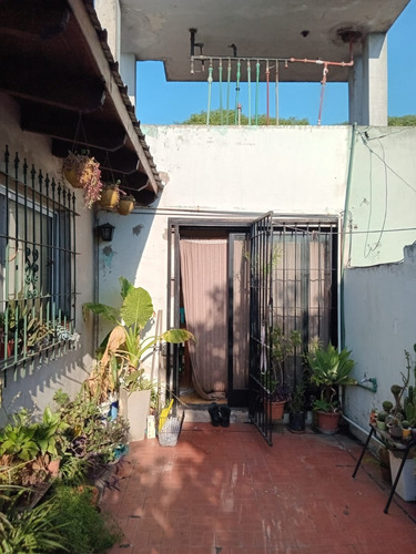 Departamento En 1er Piso Amplio Patio Excelente Ubicación Dueño Directo