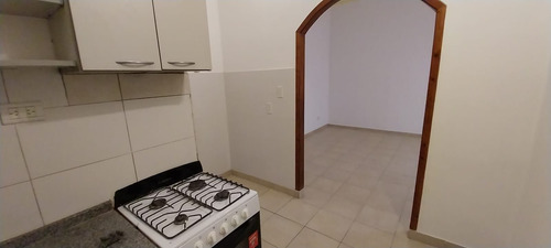 Imagen 16 de 16 de Departamento En Alquiler De 2 Dormitorios En Parque Patricios