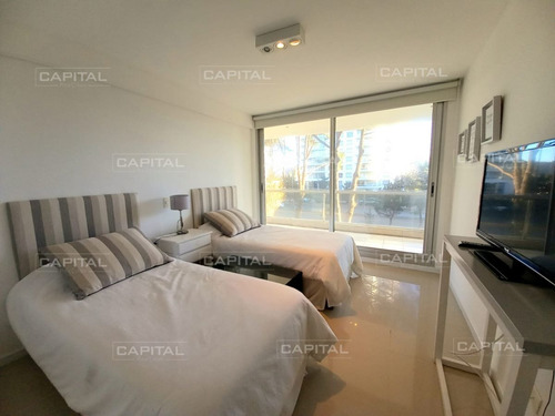 Imagen 11 de 30 de Excelente Apartamento De Tres Dormitorios Con Muy Buenos Servicios - Punta Del Este Roosevelt
