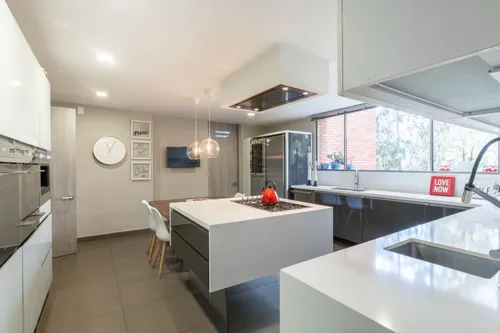 Apartamento En Arriendo/venta En Chicó Alto. Cod A6047