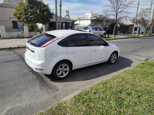Ford Focus 2 1.8 Tdci Ghia Mt