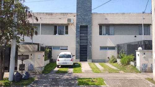 Venta Departamento Dos Dormitorios En Yerba Buena