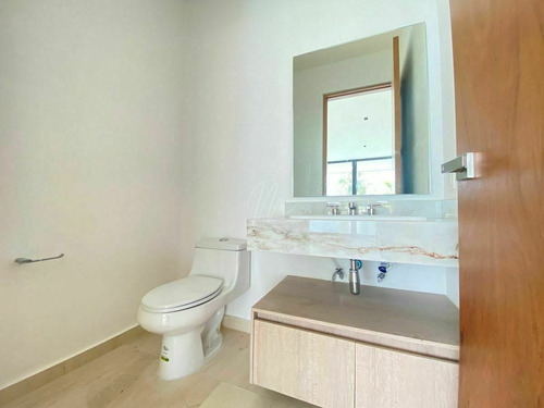 Imagen 15 de 30 de Casa En Venta En Cancun La Marina, Puerto Cancun