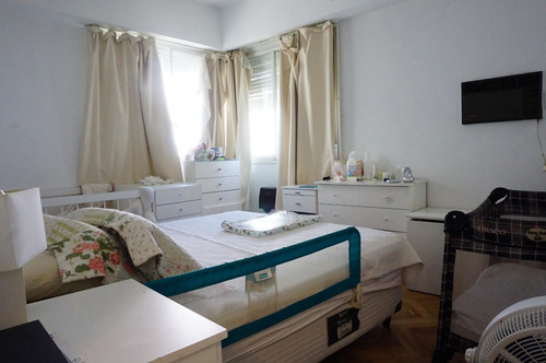Imagen 10 de 18 de Excelente Departamento, 4 Comodos Ambientes, Muy Luminoso