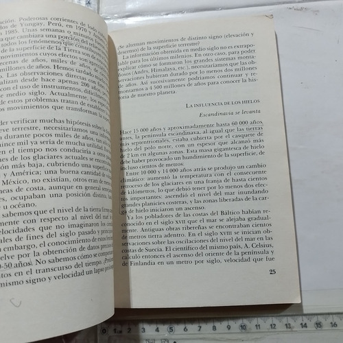 La Superficie De La Tierra Jose Lugo (Usado)