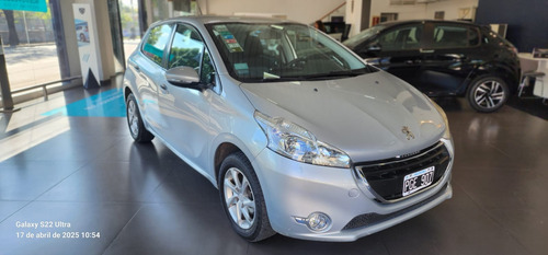Peugeot 208 1.5 Allure Touchscreen