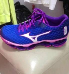 mizuno prophecy 4 azul e rosa