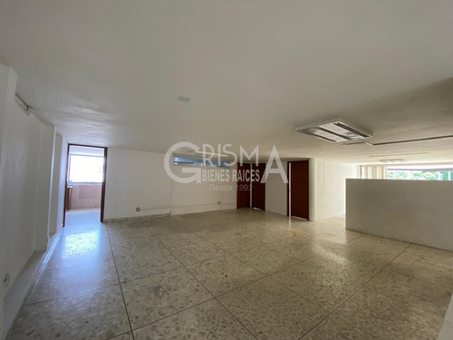 Oficinas En Renta En Col. Jardines