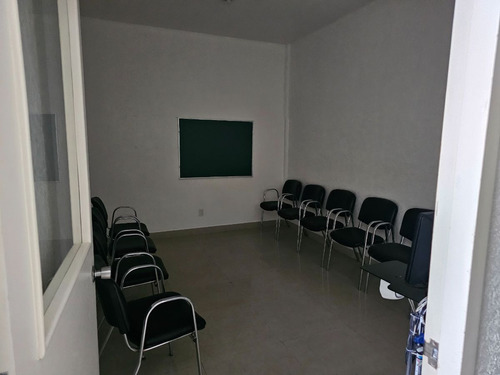 Local Comercial Acondicionado Para Escuela O Consultorios En Garza Sada